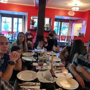 Meet your Posher, María e.